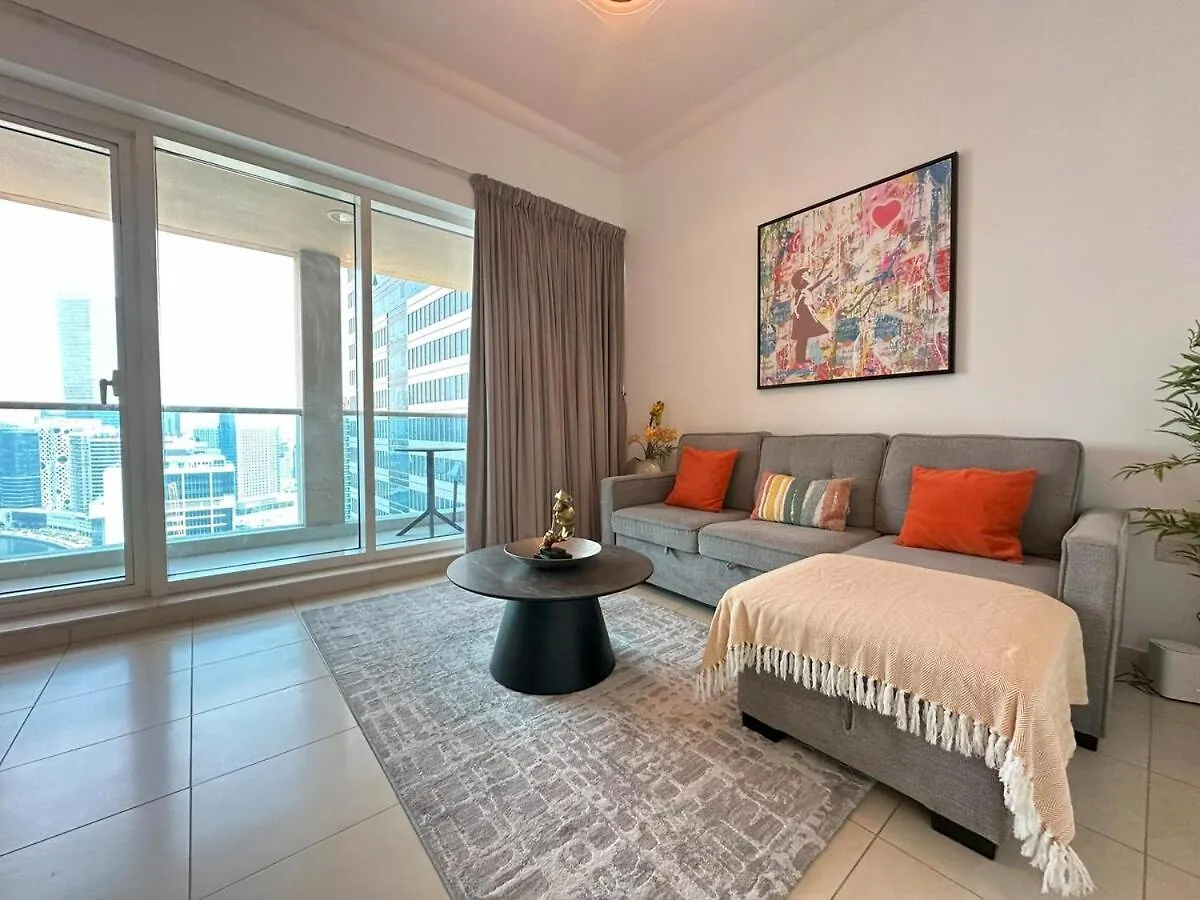 Apartment Stylish 1Br Apt With Canal Views Dubai