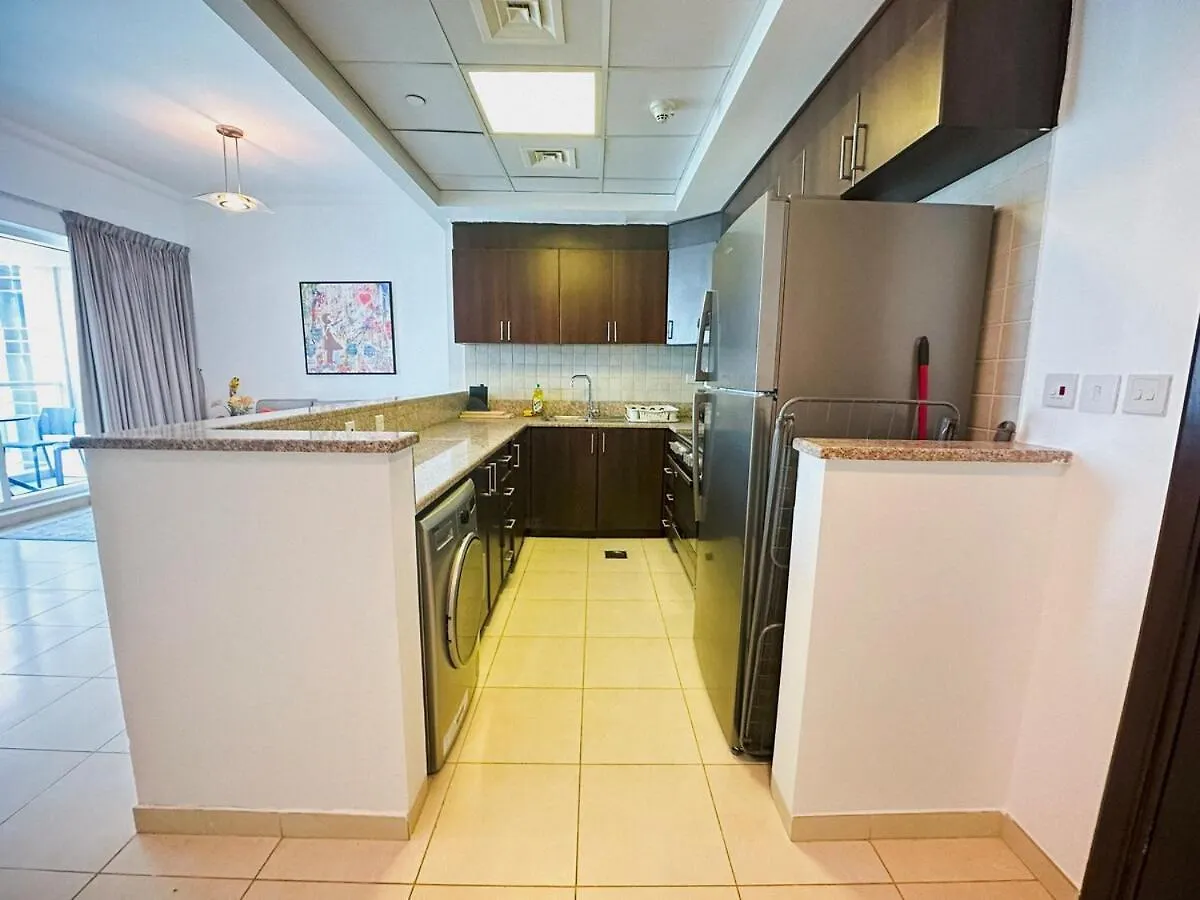 Apartment Stylish 1Br Apt With Canal Views Dubai
